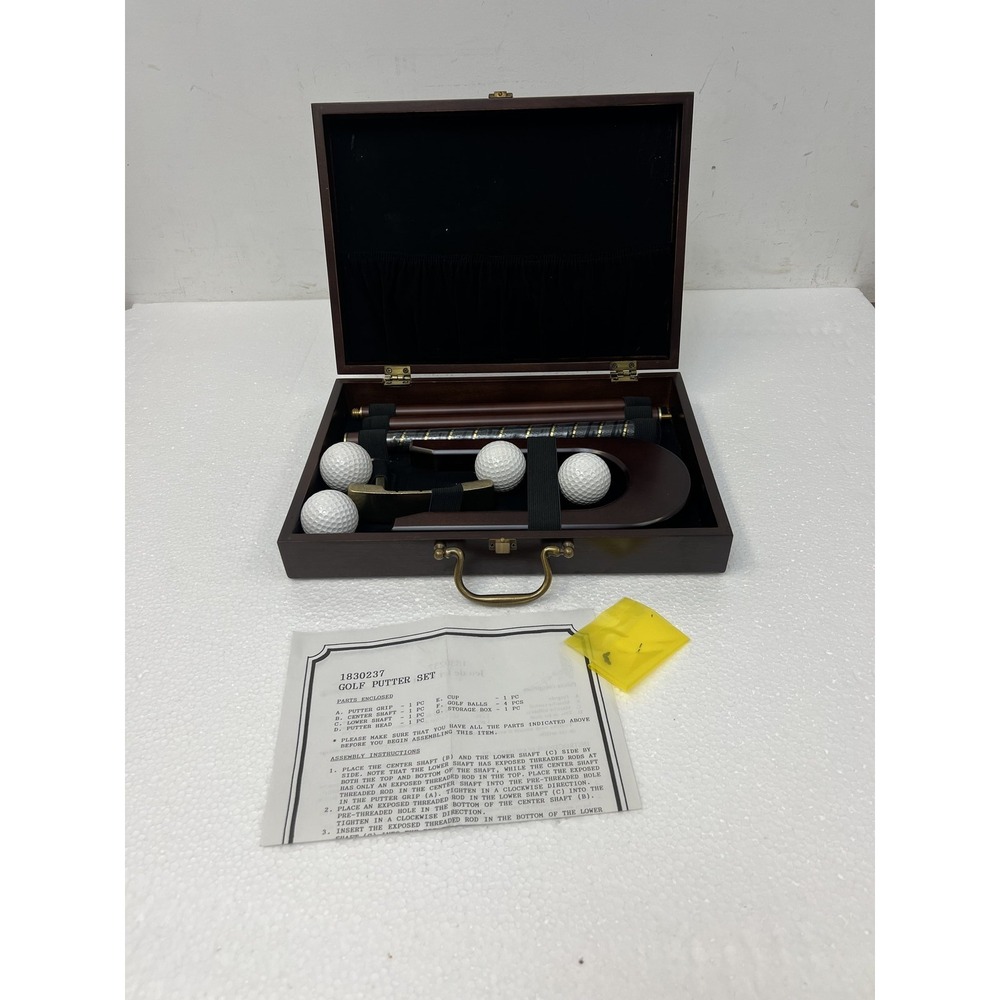 The Bombay Company Golf Putter Set Portable Travel Indoor Kit w/ Case & Balls
